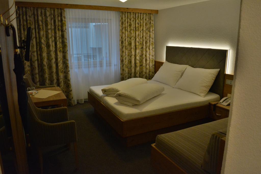 Hotel Maria Theresia Ischgl Dış mekan fotoğraf