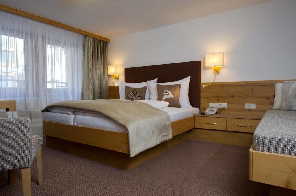 Hotel Maria Theresia Ischgl Dış mekan fotoğraf