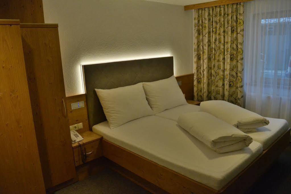 Hotel Maria Theresia Ischgl Dış mekan fotoğraf